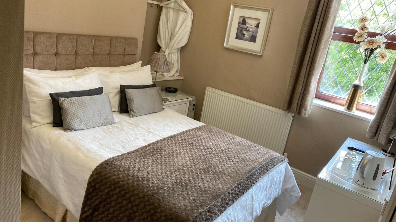 Bridge Farm Hotel Leeds  Exteriér fotografie